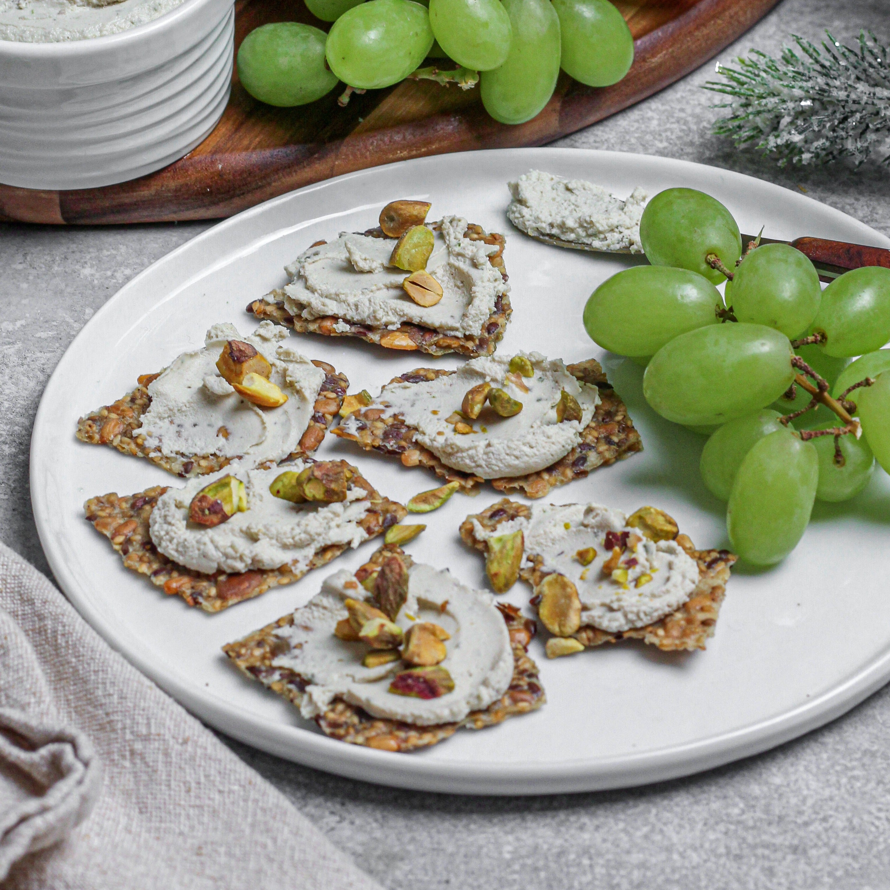 SEEDまとめ売り⑧ Save on Top Seedz Organic Gluten & Grain Free 6 Seed Crackers